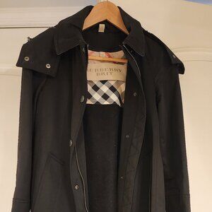 **SOLD** Burberry trench rain jacket Black size 4